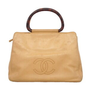CHANEL Cream Lambskin Leather Bag
